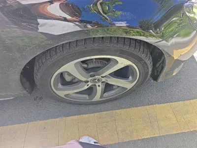 Mercedes-Benz E-Class 2019, 121800 км, за 24164.18 USD