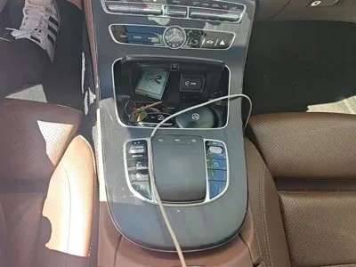 Mercedes-Benz E-Class 2019, 121800 км, за 24063.15 USD - фото 15