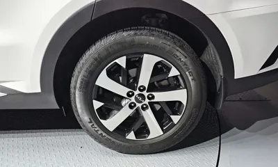 Kia Sorento 2023, 32876 км, за 20846.92 USD - фото 21