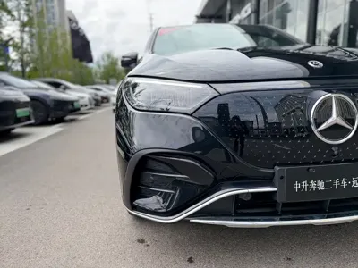 Mercedes-Benz EQE SUV 2025, 100 км, за 41023.34 USD