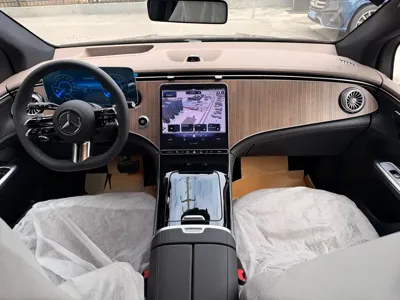 Mercedes-Benz EQE SUV 2025, 100 км, за 41023.34 USD - фото 23