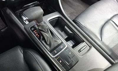 Kia K5 2017, 145883 км, за 5629.13 USD - фото 9