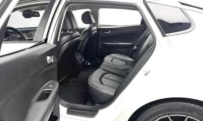 Kia K5 2017, 145883 км, за 5629.13 USD - фото 12