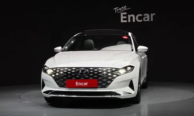 Hyundai Grandeur 2022, 55385 км, за 18373.38 USD