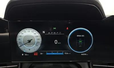 Hyundai Avante 2022, 44594 км, за 14769.59 USD - фото 8