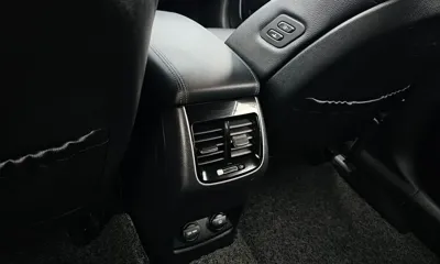 Kia K7 2018, 129432 км, за 8139.61 USD - фото 18