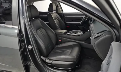 Hyundai Sonata 2023, 41049 км, за 15097.81 USD - фото 11