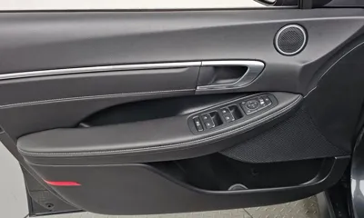 Hyundai Sonata 2023, 41049 км, за 15097.81 USD - фото 24