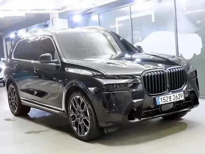 BMW X7 · 2024 год