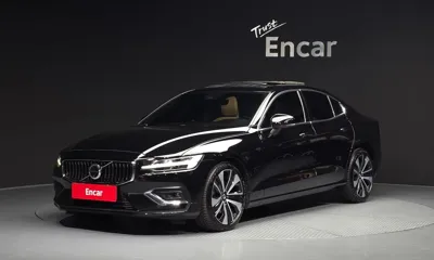 Volvo S60 · 2024 год