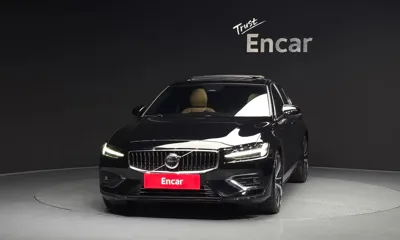 Volvo S60 2024, 38143 км, за 20477.14 USD - фото 3