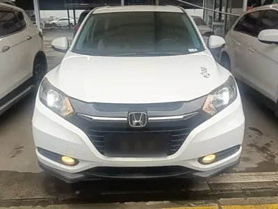 Honda Vezel 2016, 89700 км, за 5378 USD