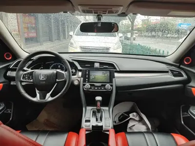 Honda Civic 2019, 93699 км, за 7791.12 USD - фото 10