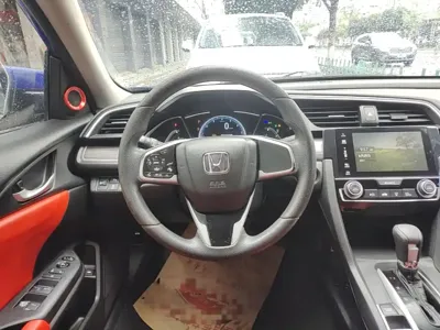 Honda Civic 2019, 93699 км, за 7791.12 USD - фото 11