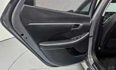 Hyundai Sonata 2021, 66386 км, за 13022.81 USD - фото 25