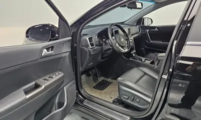 Kia Sportage 2022, 81849 км, за 10831.04 USD - фото 10