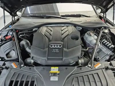 Audi A8 2021, 51192 км, за 39595.48 USD