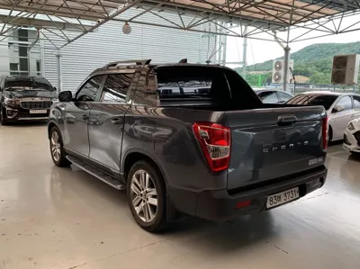 KG_Mobility_Ssangyong Rexton 2019, 93137 км, за 10402.04 USD