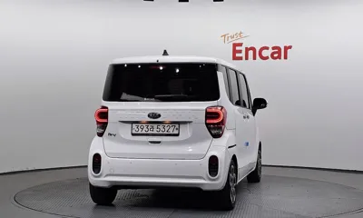 Kia Ray 2021, 31768 км, за 9801.32 USD