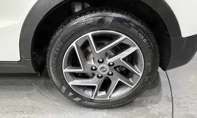KG_Mobility_Ssangyong TIBOLI 2022, 73685 км, за 7922.03 USD