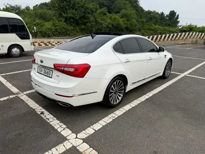 Kia K7 2016, 147242 км, за 5750.93 USD