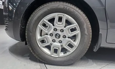 Hyundai Staria 2025, 405 км, за 26771.57 USD