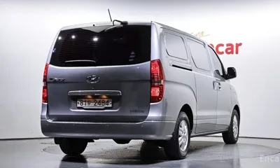 Hyundai Starex 2017, 72079 км, за 7218.86 USD