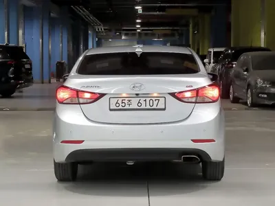 Hyundai Avante 2015, 77736 км, за 4206.31 USD
