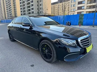 Mercedes-Benz E-Class 2018, 90000 км, за 18977.72 USD