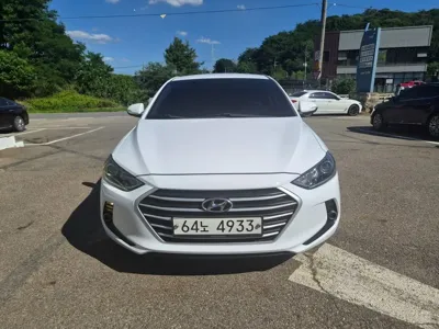 Hyundai Avante 2018, 67115 км, за 7162.85 USD