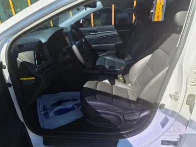 Hyundai Avante 2018, 67115 км, за 7162.85 USD - фото 7