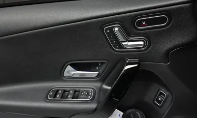 Mercedes-Benz A-Class 2020, 60429 км, за 11826.89 USD - фото 17