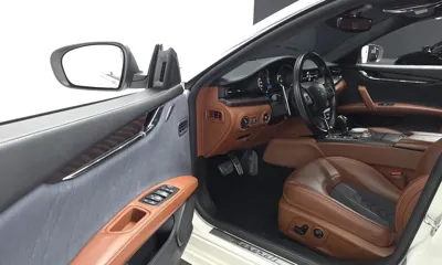 Maserati Quattroporte 2018, 57363 км, за 25240.72 USD - фото 11