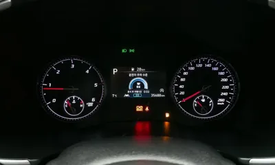 Hyundai Santafe 2021, 35688 км, за 14800.13 USD - фото 8