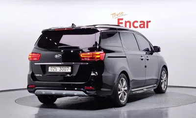 Kia Canival 2019, 121301 км, за 9867.54 USD