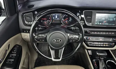 Kia Canival 2019, 121301 км, за 9867.54 USD - фото 13