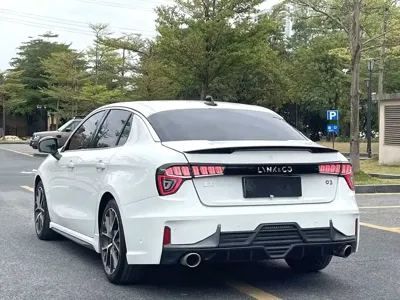Lynk & Co 03 2021, 90000 км, за 6989.27 USD