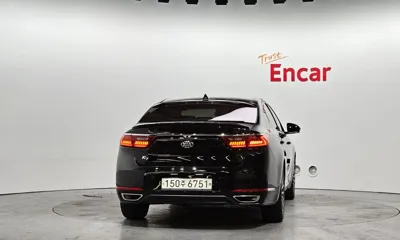 Kia K7 2018, 91639 км, за 9205.29 USD