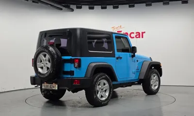 Jeep Wrangler 2017, 84785 км, за 13653.67 USD