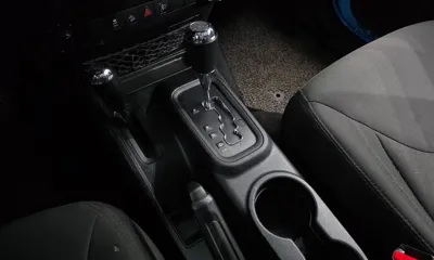 Jeep Wrangler 2017, 84785 км, за 13653.67 USD - фото 9