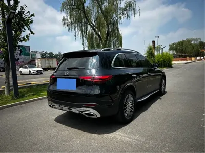 Mercedes-Benz GLC 2023, 50000 км, за 38402.64 USD