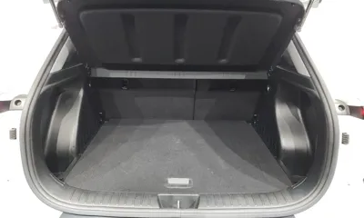 Hyundai Kona 2023, 33643 км, за 15276.6 USD - фото 17