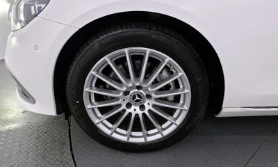 Mercedes-Benz E-Class 2021, 28534 км, за 23466.44 USD