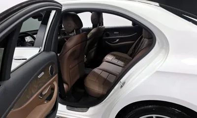 Mercedes-Benz E-Class 2021, 28534 км, за 23303.14 USD - фото 11