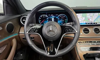 Mercedes-Benz E-Class 2021, 28534 км, за 23303.14 USD - фото 13