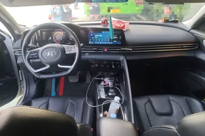 Hyundai Elantra 2021, 62500 км, за 8140 USD - фото 9