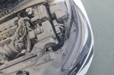 Hyundai Elantra 2021, 62500 км, за 8140 USD - фото 22