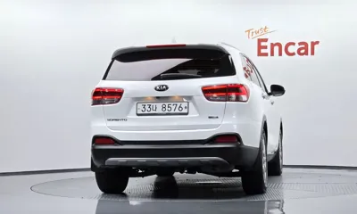 Kia Sorento 2017, 101698 км, за 9183.41 USD