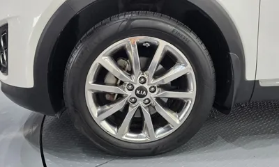 Kia Sorento 2017, 101698 км, за 9183.41 USD