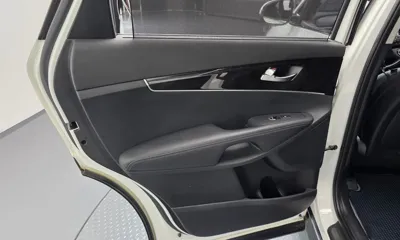 Kia Sorento 2017, 101698 км, за 9183.41 USD - фото 25